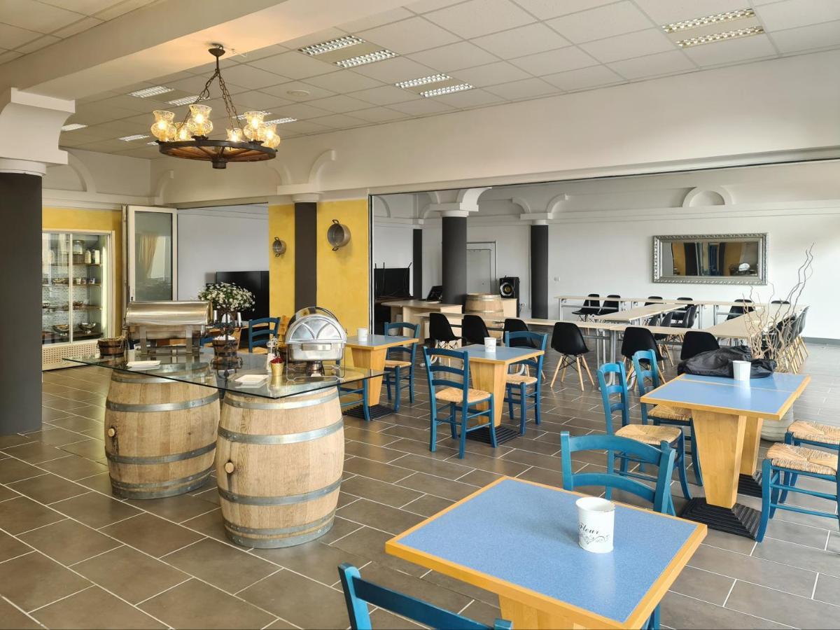 Hotel Stara Sola - Oleander Resort Korte Bagian luar foto