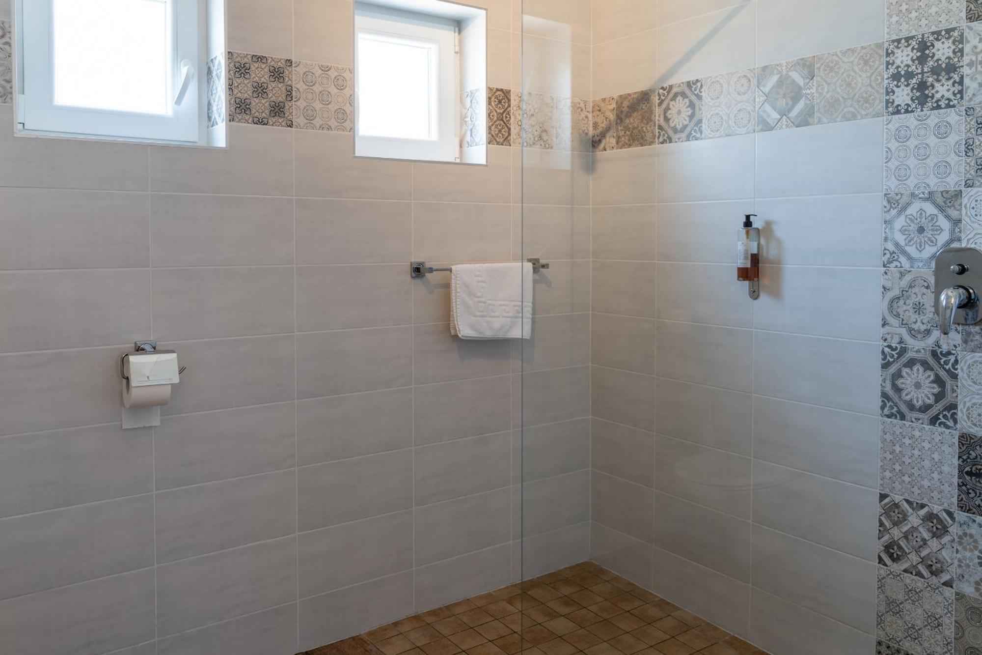 Hotel Stara Sola - Oleander Resort Korte Bagian luar foto