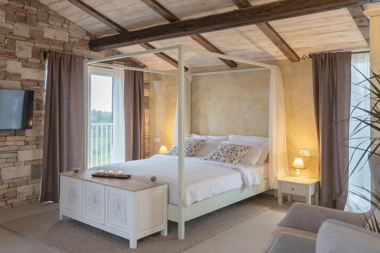 Hotel Stara Sola - Oleander Resort Korte Bagian luar foto