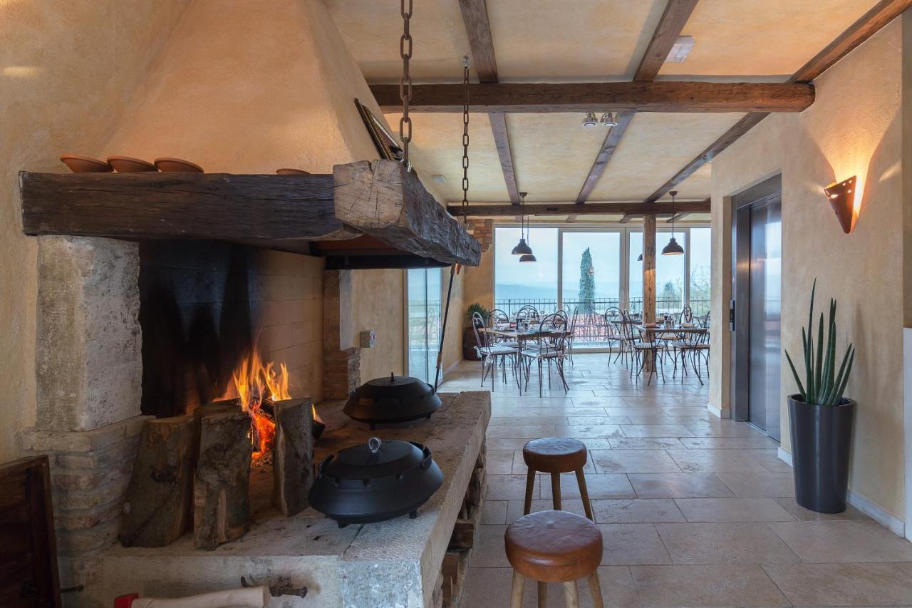 Hotel Stara Sola - Oleander Resort Korte Bagian luar foto