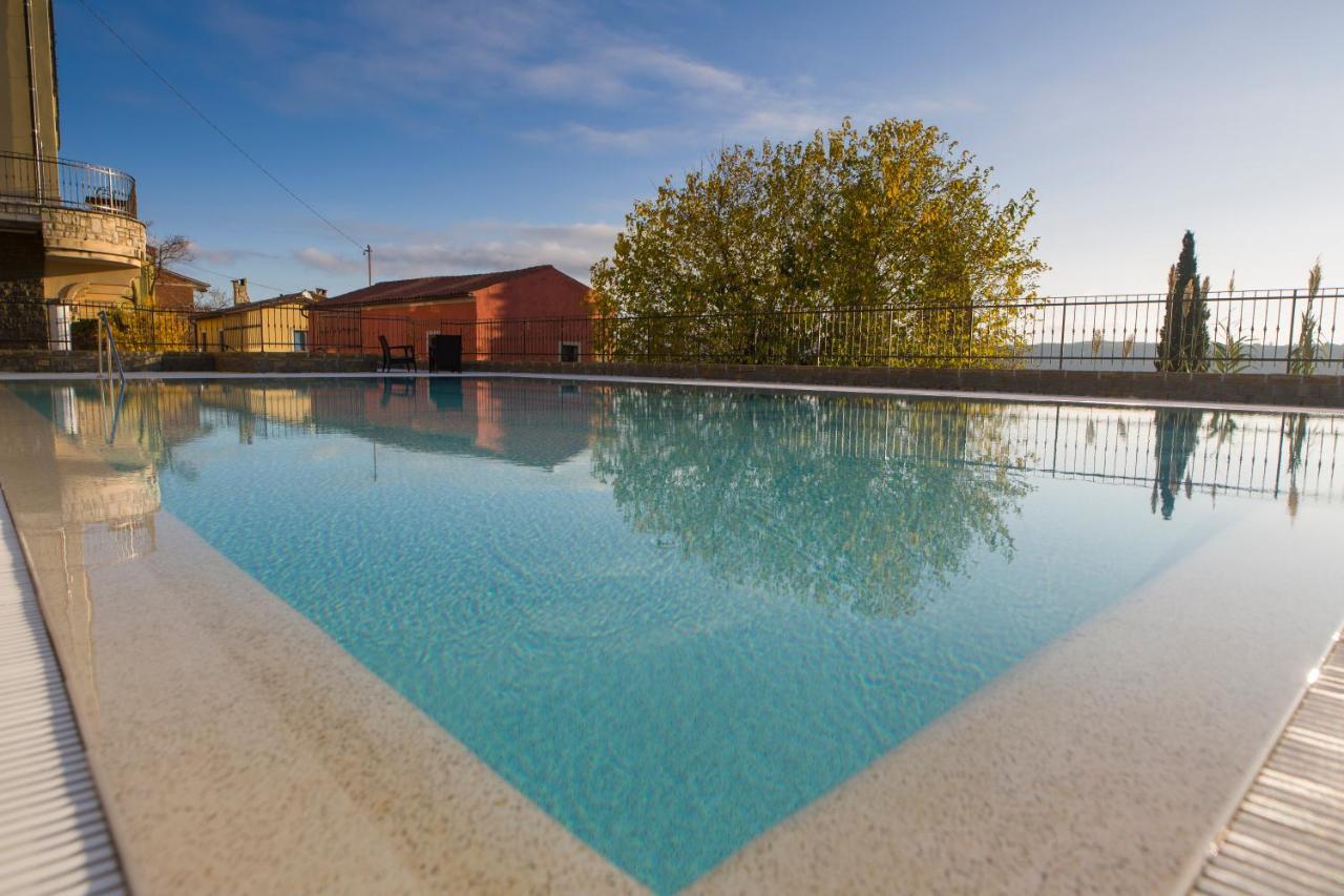 Hotel Stara Sola - Oleander Resort Korte Bagian luar foto